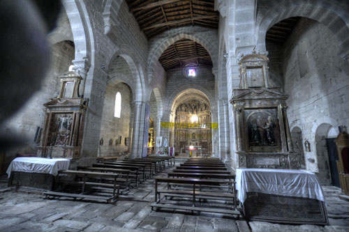 Vista general de la iglesia de Xunqueira de Espadañedo